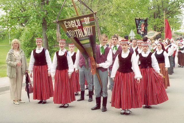 Pastalnieki Madonas svētkos